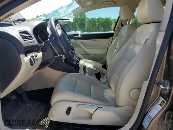 2013 Volkswagen Jetta TDI w/Sunroof with VIN 3VWML7AJ8DM683039, listed as a Copart auction lot 59804795 with 101,065 mi miles and Salvage title. Bid and sale history available at DreamBid. Image 7.