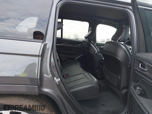 2022 Jeep Grand Cherokee Overland with VIN 1C4RJHDG1N8605700, listed as a IAAI auction lot 41475738 with 46,302 mi miles and . Bid and sale history available at DreamBid. Image 8.