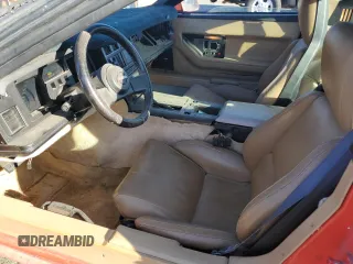 1987 Chevrolet Corvette z VIN 1G1YY218XH5127681, wystawiony jako Copart lot #48385115 z przebiegiem 167 449 mil mil oraz Czysty tytuł • Clean title. Historia ofert i sprzedaży dostępna na DreamBid. Obrazek 7.