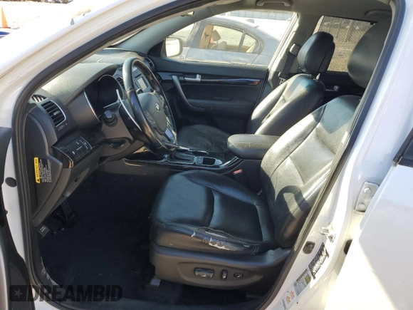 2014 Kia Sorento LX with VIN 5XYKTDA70EG538475, listed as a Copart auction lot 50084425 with 209,501 mi miles and Clean Title. Bid and sale history available at carsss.com. Image 7.