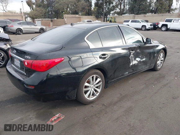 2015 Infiniti Q50 Premium with VIN JN1BV7AP9FM342033, listed as a IAAI auction lot 41241687 with 183,887 mi miles and . Bid and sale history available at DreamBid. Image 4.