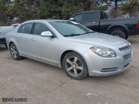 2011 Chevrolet Malibu LT w/1LT with VIN 1G1ZC5EU1BF364136, listed as a IAAI auction lot 41710115 with 152,946 mi miles. Bid and sale history available at carsss.com. Image 1.