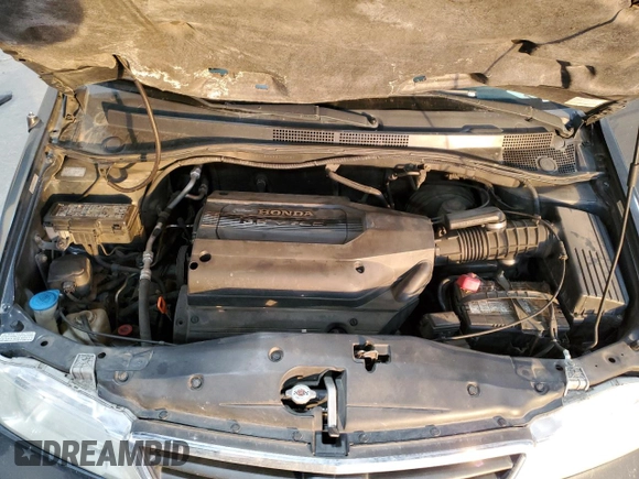 2003 Honda Odyssey EX-L z VIN 5FNRL18943B020961, wystawiony jako Copart lot #86009874 z przebiegiem 155 993 mil mil oraz Szkoda całkowita • Salvage title. Historia ofert i sprzedaży dostępna na DreamBid. Obrazek 12.