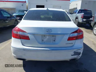 2013 Hyundai Genesis 3.8L with VIN KMHGC4DD4DU250393, listed as a IAAI auction lot 41854097 with 147,751 mi miles and . Bid and sale history available at DreamBid. Image 17.