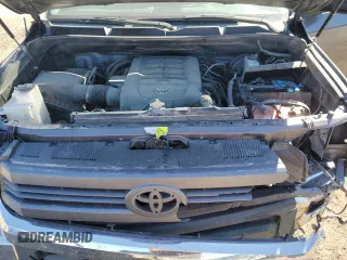 2015 Toyota Tundra SR5 z VIN 5TFDW5F1XFX421561, wystawiony jako Copart lot #46880165 z przebiegiem 110 669 mil mil oraz Szkoda całkowita • Salvage title. Historia ofert i sprzedaży dostępna na DreamBid. Obrazek 11.