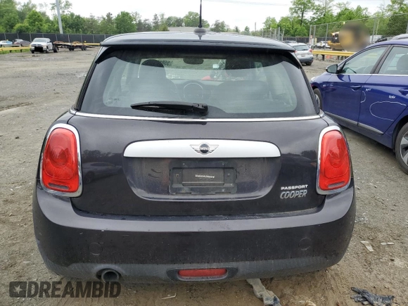 2014 MINI Hardtop with VIN WMWXM5C57ET932920, listed as a Copart auction lot 55810575 with 73,151 mi miles and Salvage title. Bid and sale history available at DreamBid. Image 6.