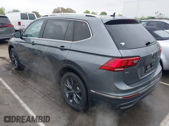 2022 Volkswagen Tiguan SE with VIN 3VV3B7AX7NM008114, listed as a IAAI auction lot 41843315 with 42,016 mi miles and . Bid and sale history available at DreamBid. Image 3.