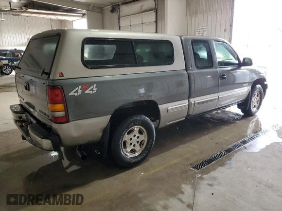 2002 Chevrolet Silverado 1500 LS with VIN 2GCEK19V821363383, listed as a Copart auction lot 54350055 with 174,589 mi miles and Salvage Title. Bid and sale history available at carsss.com. Image 3.