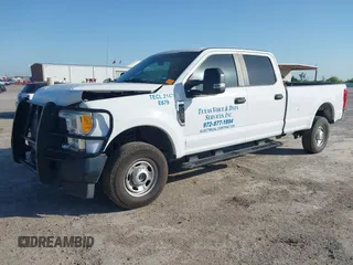 2017 Ford F-250 Lariat z VIN 1FT7W2B67HEF00259, wystawiony jako IAAI lot #41954068 z przebiegiem 146 336 mil mil oraz . Historia ofert i sprzedaży dostępna na DreamBid. Obrazek 2.