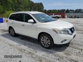 2016 Nissan Pathfinder SV with VIN 5N1AR2MM1GC608987, listed as a Copart auction lot 52672025 with 131,211 mi miles and Clean Title. Bid and sale history available at carsss.com. Image 4.