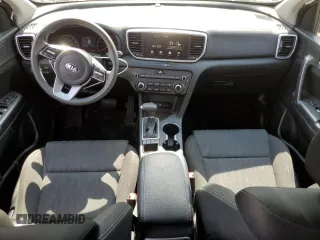 2020 Kia Sportage LX with VIN KNDPMCAC5L7810605, listed as a Copart auction lot 48679385 with 32,195 mi miles and Salvage Title. Bid and sale history available at DreamBid. Image 8.