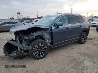 2022 Volvo XC90 Momentum with VIN YV4A22PK0N1852350, listed as a Copart auction lot 85783904 with 0 mi miles and Salvage Title. Bid and sale history available at carsss.com. Image 1.