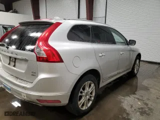 2016 Volvo XC60 T5 Premier with VIN YV4612RK7G2852901, listed as a Copart auction lot 46615795 with 0 mi miles and Clean Title. Bid and sale history available at carsss.com. Image 3.