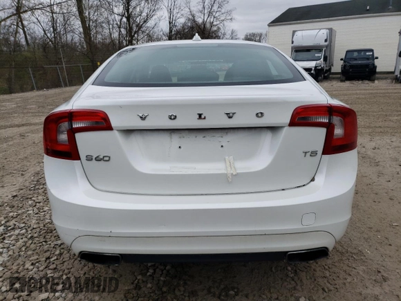 2014 Volvo S60 T5 with VIN YV1612FS1E2297720, listed as a Copart auction lot 53183345 with 174,993 mi miles and Clean Title. Bid and sale history available at carsss.com. Image 6.