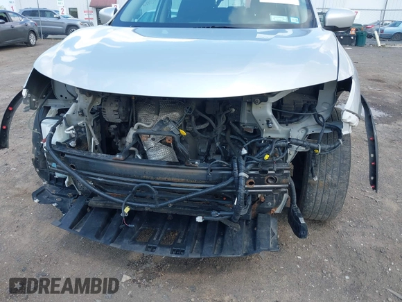 2017 Nissan Rogue SV with VIN 5N1AT2MV5HC798823, listed as a IAAI auction lot 42556631 with 157,721 mi miles and . Bid and sale history available at DreamBid. Image 6.