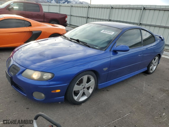 2004 Pontiac GTO with VIN 6G2VX12G04L305804, listed as a Copart auction lot 86404804 with 203,637 mi miles and Salvage Title. Bid and sale history available at carsss.com. Image 1.