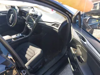 2017 Ford Fusion SE with VIN 3FA6P0HD9HR137825, listed as a IAAI auction lot 41737647 with 128,545 mi miles and . Bid and sale history available at DreamBid. Image 5.