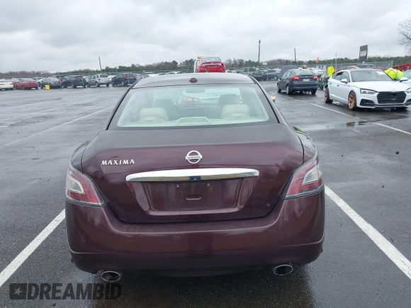 2014 Nissan Maxima SV z VIN 1N4AA5AP7EC465106, wystawiony jako IAAI lot #41815587 z przebiegiem 160 914 mil mil oraz . Historia ofert i sprzedaży dostępna na DreamBid. Obrazek 16.