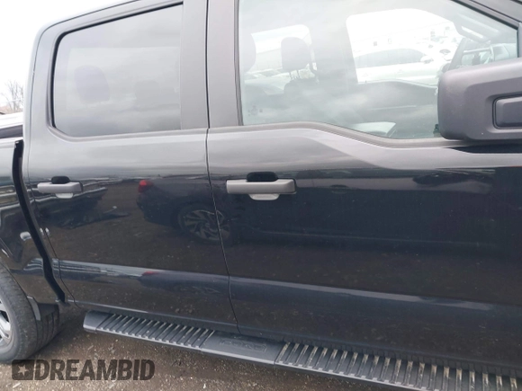 2021 Ford F-150 XL with VIN 1FTEW1EP9MKE37070, listed as a IAAI auction lot 41843951 with 69,679 mi miles and . Bid and sale history available at DreamBid. Image 13.