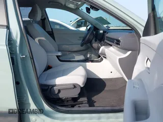 2025 Hyundai Kona SEL with VIN KM8HB3AB4SU192285, listed as a IAAI auction lot 41920239 with 12,211 mi miles. Bid and sale history available at carsss.com. Image 5.