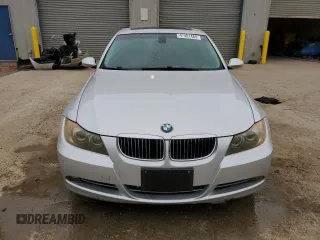 2006 BMW 3 Series 330i with VIN WBAVB33576KR73024, listed as a Copart auction lot 47481465 with 190,983 mi miles and Salvage Title. Bid and sale history available at carsss.com. Image 5.