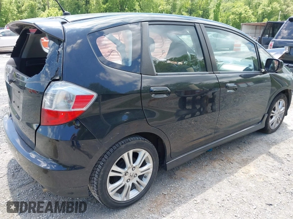 2010 Honda Fit Sport с VIN JHMGE8H47AC004261, выставлен на аукционе IAAI как лот 42326565 с пробегом 128 717 миль миль и . История ставок и продаж доступна на DreamBid. Изображение 4.