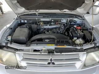 2002 Mitsubishi Montero Limited z VIN JA4MW51R22J051887, wystawiony jako Copart lot #58786385 z przebiegiem Nie podano mil oraz Tytuł czysty. Historia ofert i sprzedaży dostępna na DreamBid. Obrazek 12.