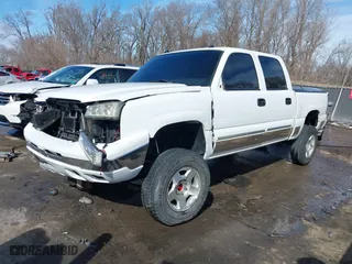 2005 Chevrolet Silverado 1500 LS with VIN 2GCEK13T151233103, listed as a IAAI auction lot 41656738 with 216,008 mi miles. Bid and sale history available at carsss.com. Image 19.