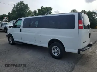 2018 Chevrolet Express Passenger LT with VIN 1GAZGPFPXJ1234733, listed as a Copart auction lot 59728105 with 92,513 mi miles and Salvage title. Bid and sale history available at DreamBid. Image 2.