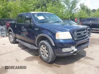 2004 Ford F-150 XLT z VIN 1FTPW14504KC44556, wystawiony jako IAAI lot #42580319 z przebiegiem 325 739 mil mil oraz . Historia ofert i sprzedaży dostępna na DreamBid. Obrazek 1.
