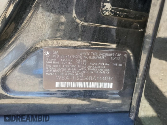 2011 BMW 3 Series 328i z VIN WBAPH5C58BA444037, wystawiony jako Copart lot #62957135 z przebiegiem 107 591 mil mil oraz Szkoda całkowita • Salvage title. Historia ofert i sprzedaży dostępna na DreamBid. Obrazek 12.