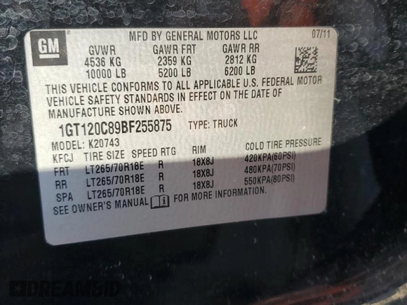 2011 GMC Sierra 2500HD SLE z VIN 1GT120C89BF255875, wystawiony jako Copart lot #71534744 z przebiegiem 179 636 mil mil oraz Szkoda całkowita • Salvage title. Historia ofert i sprzedaży dostępna na DreamBid. Obrazek 12.