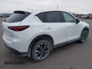2023 Mazda CX-5 2.5 S Premium Plus Package with VIN JM3KFBEM8P0172177, listed as a IAAI auction lot 40933466 with 39,534 mi miles. Bid and sale history available at carsss.com. Image 4.