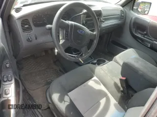2006 Ford Ranger XL z VIN 1FTZR15EX6PA75411, wystawiony jako Copart lot #58711315 z przebiegiem 153 555 mil mil oraz Czysty tytuł • Clean title. Historia ofert i sprzedaży dostępna na DreamBid. Obrazek 8.
