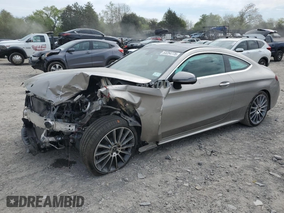 2019 Mercedes-Benz C 300 z VIN WDDWJ8DB3KF800735, wystawiony jako Copart lot #53254775 z przebiegiem 29 646 mil mil oraz Szkoda całkowita • Salvage title. Historia ofert i sprzedaży dostępna na DreamBid. Obrazek 1.