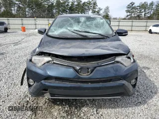 2018 Toyota RAV4 XLE with VIN JTMWFREV6JJ735000, listed as a Copart auction lot 45869275 with 113,675 mi miles and Salvage Title. Bid and sale history available at DreamBid. Image 5.
