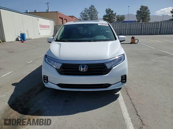 2024 Honda Odyssey Elite with VIN 5FNRL6H90RB039223, listed as a Copart auction lot 48995265 with 9,740 mi miles and Salvage Title. Bid and sale history available at carsss.com. Image 12.