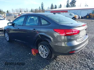2017 Ford Focus SE с VIN 1FADP3F29HL336284, выставлен на аукционе IAAI как лот 41711447 с пробегом 42 669 миль миль и . История ставок и продаж доступна на DreamBid. Изображение 3.