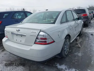 2009 Ford Taurus Limited with VIN 1FAHP25W49G102337, listed as a IAAI auction lot 41580686 with 88,190 mi miles. Bid and sale history available at carsss.com. Image 4.