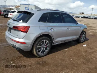 2024 Audi Q5 S line Premium Plus with VIN WA1E2AFY2R2130229, listed as a Copart auction lot 49924335 with 2,856 mi miles and Salvage title. Bid and sale history available at DreamBid. Image 3.
