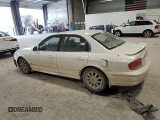 2002 Hyundai Sonata GLS with VIN KMHWF35H12A607526, listed as a Copart auction lot 83826114 with 149,277 mi miles and Clean Title. Bid and sale history available at carsss.com. Image 2.