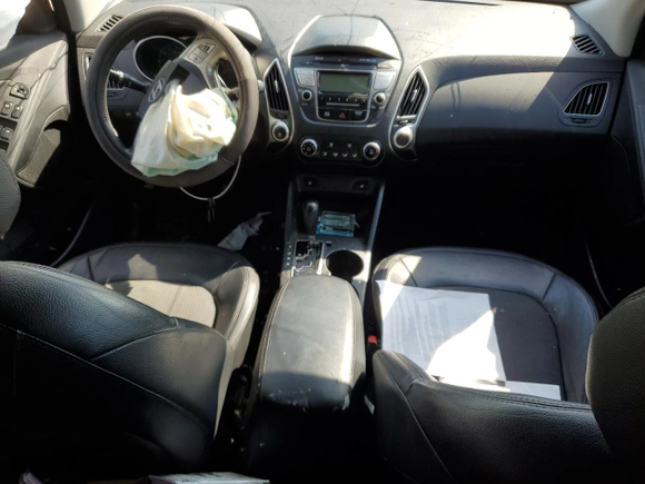 2013 Hyundai Tucson GLS with VIN KM8JU3AC1DU663090, listed as a Copart auction lot 48874295 with 0 mi miles and Salvage Title. Bid and sale history available at carsss.com. Image 8.