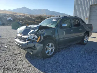 2012 Chevrolet Avalanche LT with VIN 3GNTKFE7XCG234203, listed as a Copart auction lot 82798914 with 172,369 mi miles and Salvage Title. Bid and sale history available at carsss.com. Image 1.
