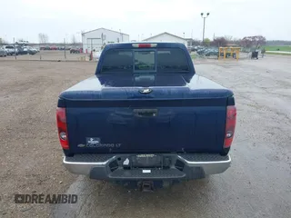 2008 Chevrolet Colorado z VIN 1GCDT43E788203200, wystawiony jako IAAI lot #41964031 z przebiegiem 189 622 mil mil oraz . Historia ofert i sprzedaży dostępna na DreamBid. Obrazek 16.