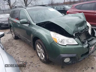 2013 Subaru Outback 2.5i Premium with VIN 4S4BRCGC8D3247010, listed as a IAAI auction lot 41212433 with 221,139 mi miles. Bid and sale history available at carsss.com. Image 1.
