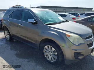 2010 Chevrolet Equinox LTZ with VIN 2CNALFEW0A6281524, listed as a IAAI auction lot 41960675 with 191,244 mi miles. Bid and sale history available at carsss.com. Image 1.