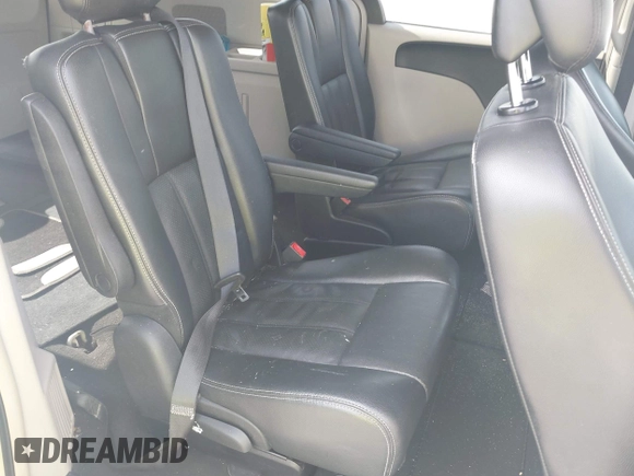 2012 Chrysler Town & Country Touring with VIN 2C4RC1BG9CR251902, listed as a IAAI auction lot 42165738 with 147,218 mi miles. Bid and sale history available at carsss.com. Image 8.