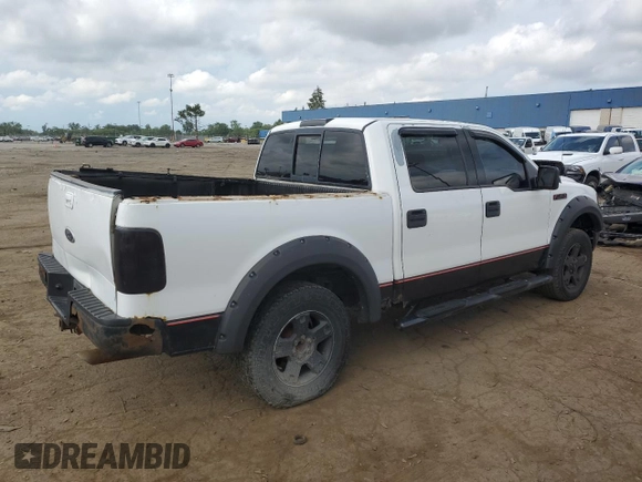 2004 Ford F-150 XLT with VIN 1FTPW14524KB96588, listed as a Copart auction lot 65389175 with 238,182 mi miles and Clean title. Bid and sale history available at DreamBid. Image 3.