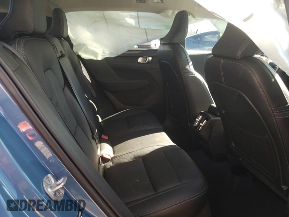 2024 Volvo XC40 Core Bright Theme with VIN YV4L12UK3R2208017, listed as a Copart auction lot 46664115 with 10,937 mi miles and Salvage title. Bid and sale history available at DreamBid. Image 10.