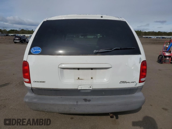 1998 Dodge Grand Caravan with VIN 1B4GP54R7WB598906, listed as a Copart auction lot 53277945 with 86,988 mi miles and Clean Title. Bid and sale history available at DreamBid. Image 6.
